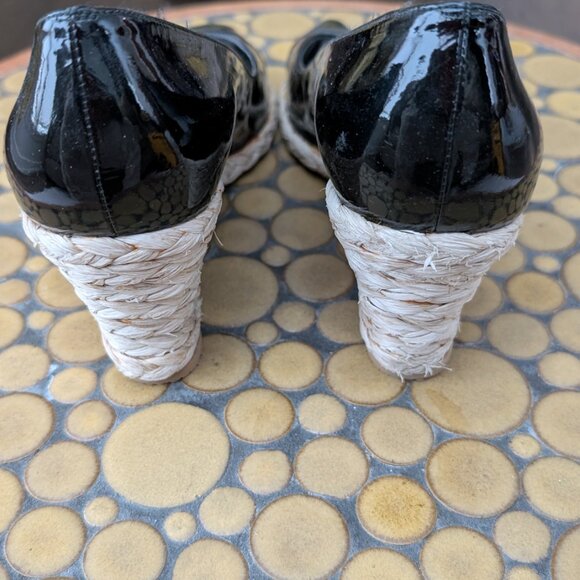Stuart Weitzman Black Patent and Jute Wedges 11.5 M - Picture 4 of 6